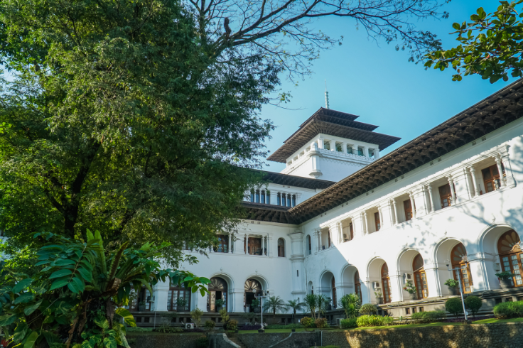 Hubungi Kami � Tour & Travel Bandung